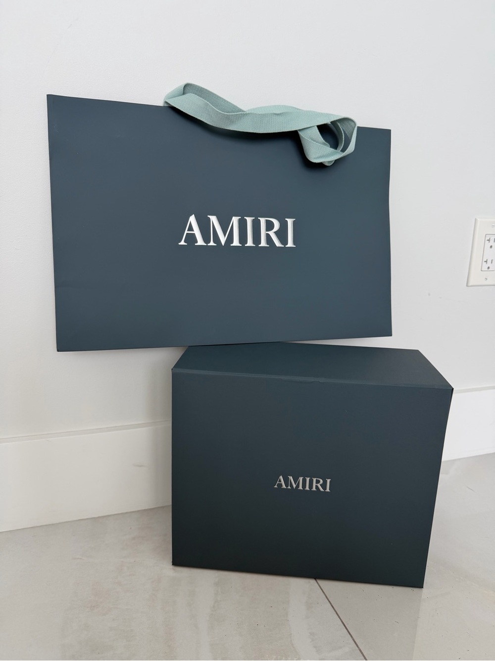 Fabulous AMIRI Large Magnetic Close Box Shopping Bag & Logo Tissue Paper